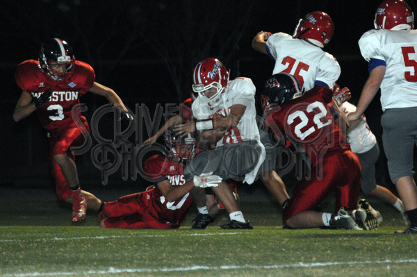 9-29 WA vs. HA JH 033.JPG - SCRIVENER D300